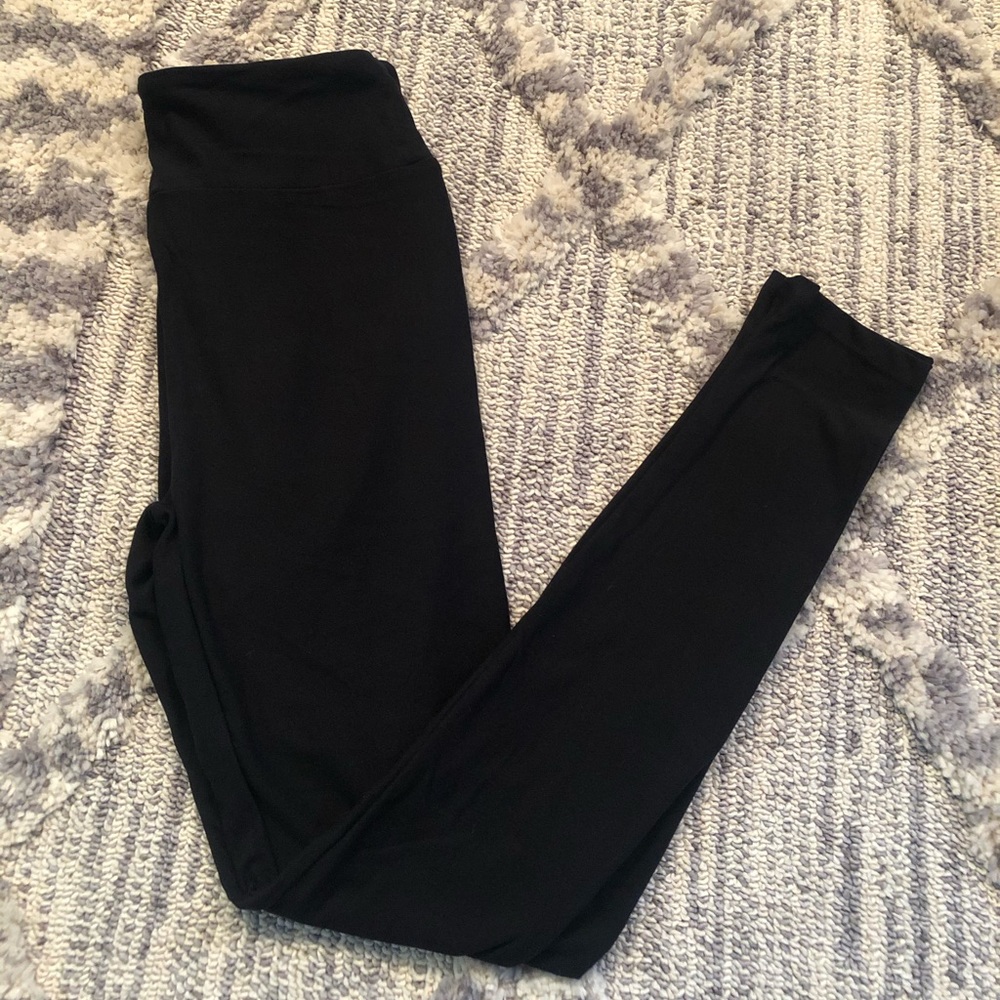 Black LuLaRoe Leggings 🦄